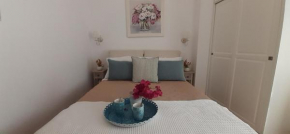 Hydra Apartment